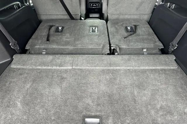 2024 Chevrolet Traverse FWD LT