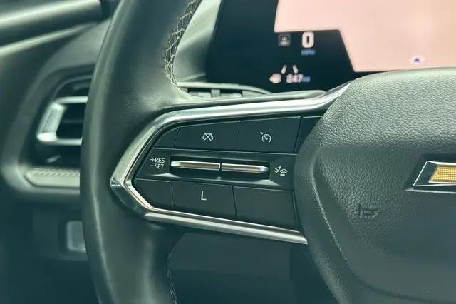 2024 Chevrolet Traverse FWD LT