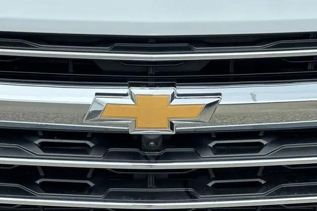 2024 Chevrolet Traverse FWD LT