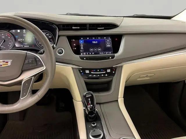 2025 Cadillac XT5 AWD Premium Luxury