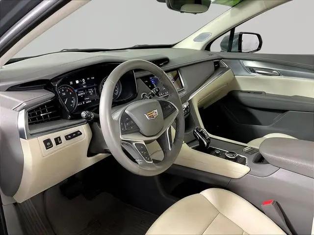 2025 Cadillac XT5 AWD Premium Luxury