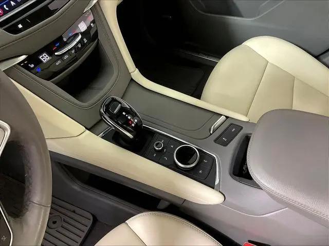 2025 Cadillac XT5 AWD Premium Luxury
