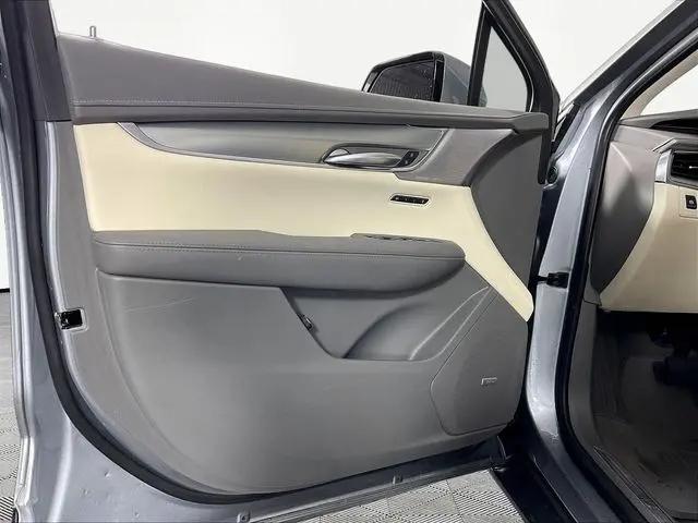 2025 Cadillac XT5 AWD Premium Luxury