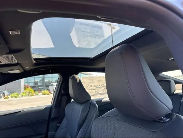 2026 Lexus ES 350 Premium