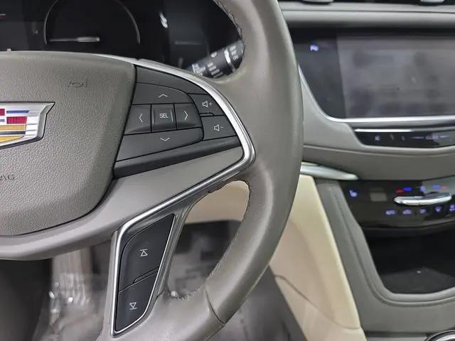 2019 Cadillac XT5 Luxury