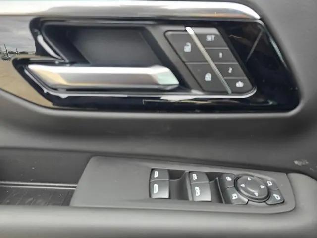 2026 Chevrolet Tahoe 4WD LT