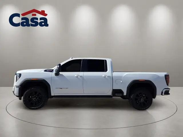 2024 GMC Sierra 2500HD 4WD Crew Cab Standard Bed AT4