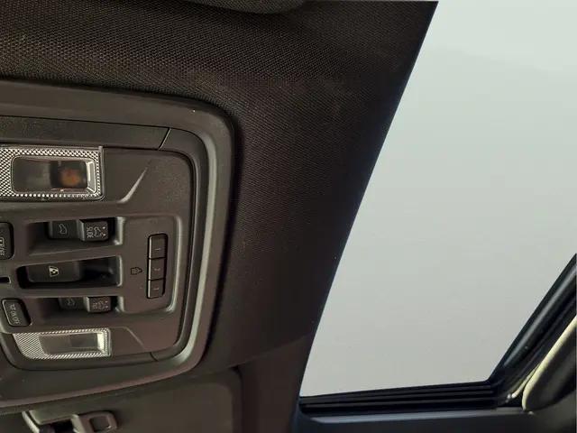 2024 GMC Sierra 2500HD 4WD Crew Cab Standard Bed AT4