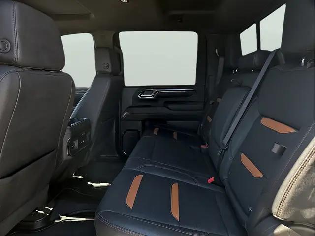 2024 GMC Sierra 2500HD 4WD Crew Cab Standard Bed AT4