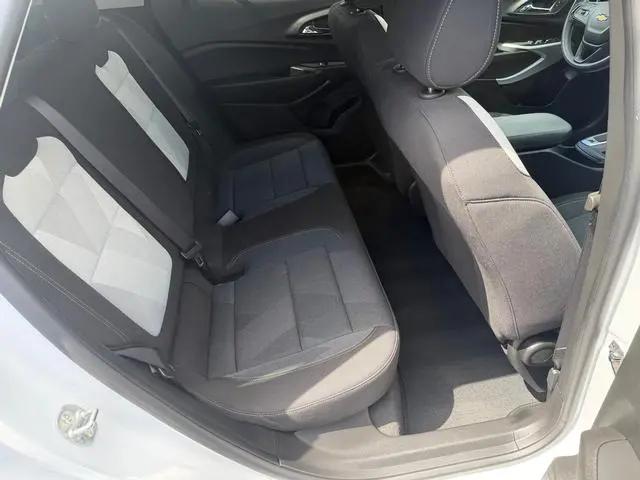 2025 Chevrolet Trax FWD LS
