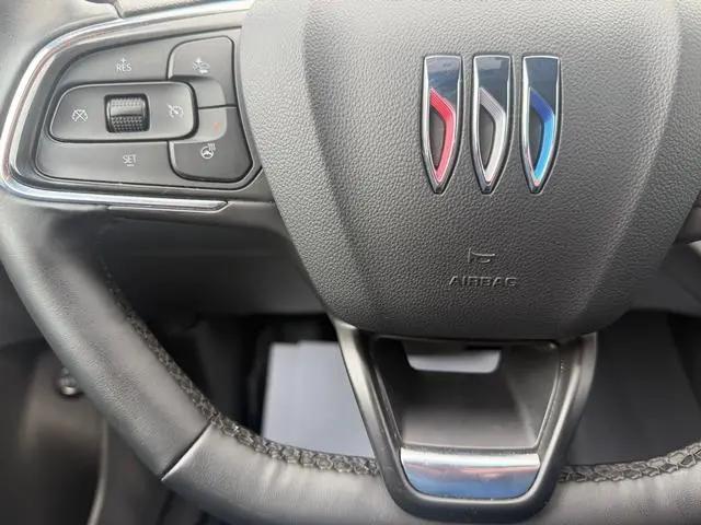 2025 Buick NV Sport Touring FWD