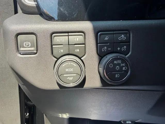 2026 Chevrolet Silverado 1500 4WD Crew Cab Short Bed LT Trail Boss