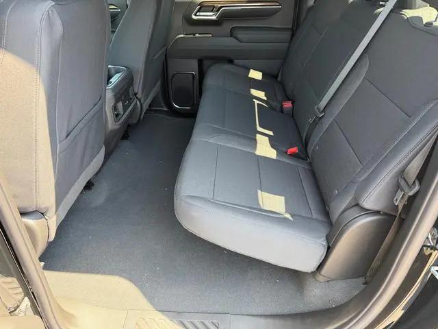 2026 Chevrolet Silverado 1500 4WD Crew Cab Short Bed LT Trail Boss