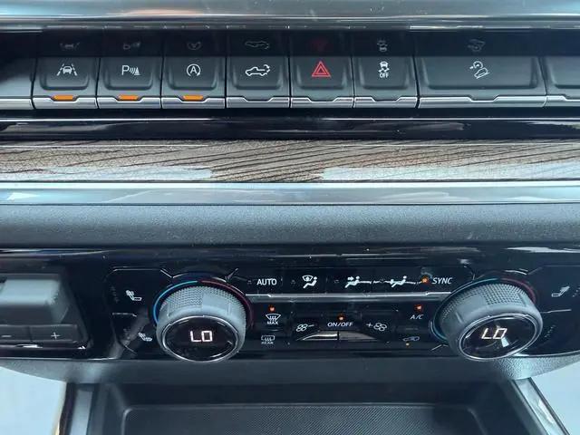 2026 Chevrolet Silverado 1500 4WD Crew Cab Short Bed LT Trail Boss