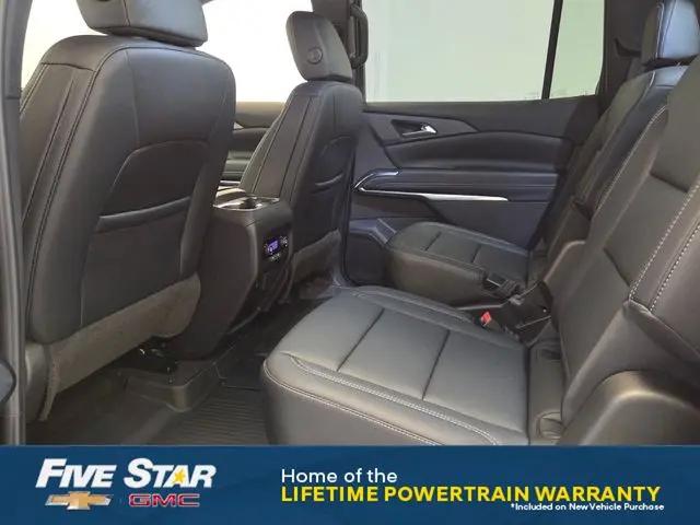 2026 Chevrolet Traverse FWD LT