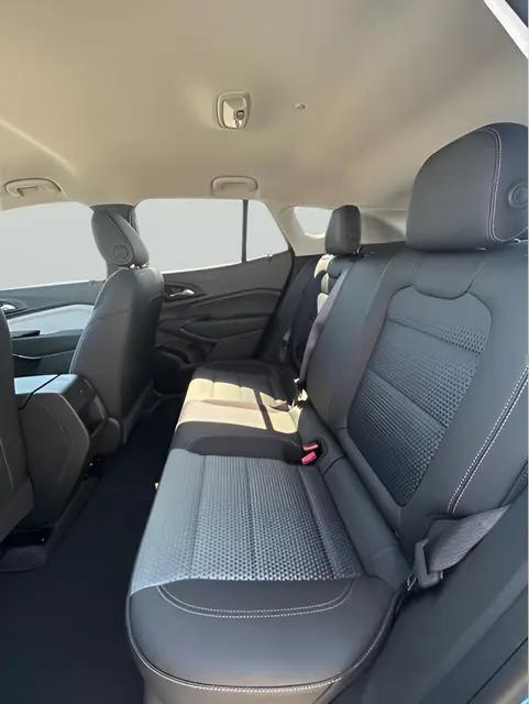 2026 Chevrolet Trax FWD LT