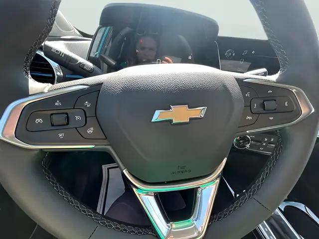 2026 Chevrolet Trax FWD LT