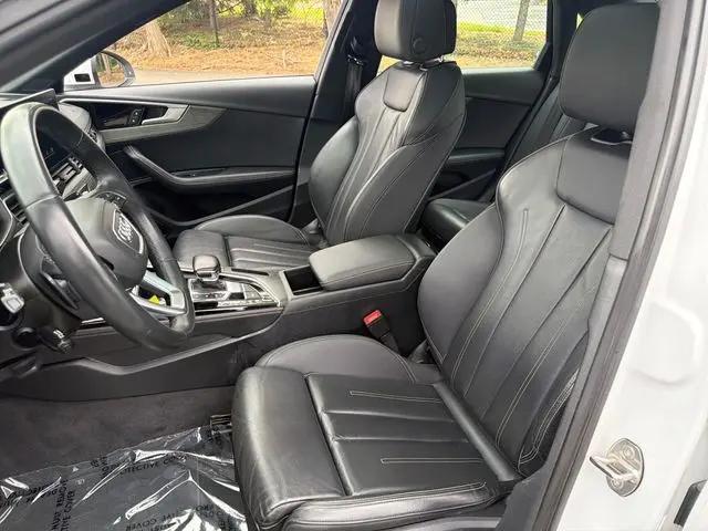 2023 Audi A4 Premium Plus 45 TFSI S line quattro S tronic