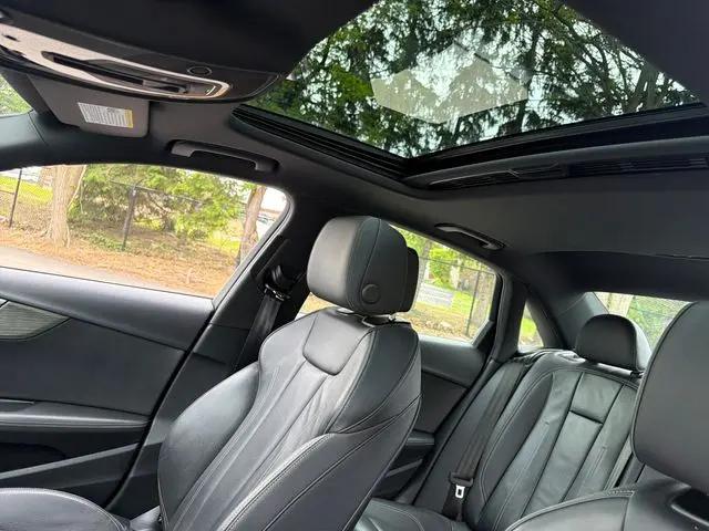 2023 Audi A4 Premium Plus 45 TFSI S line quattro S tronic