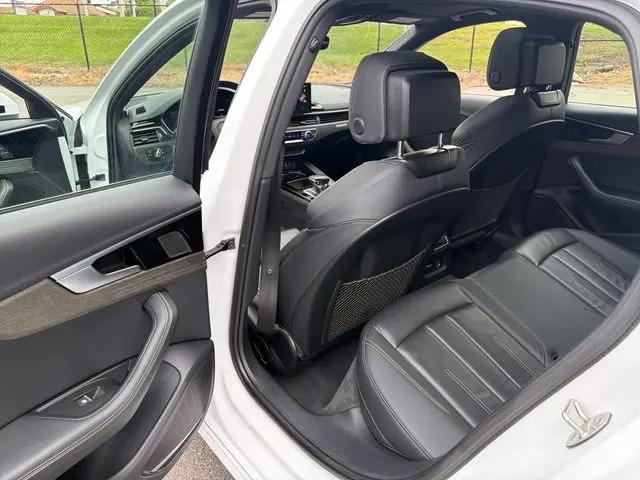 2023 Audi A4 Premium Plus 45 TFSI S line quattro S tronic