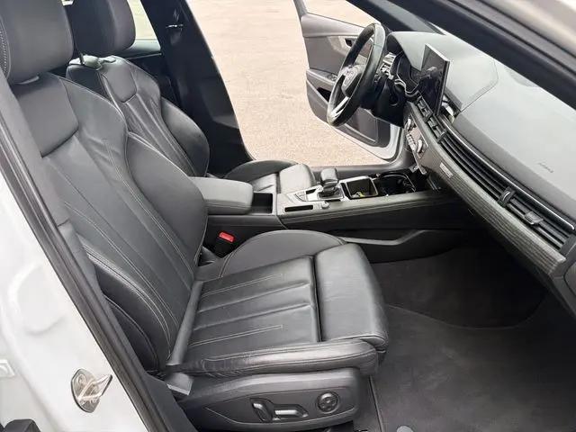 2023 Audi A4 Premium Plus 45 TFSI S line quattro S tronic