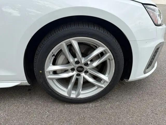 2023 Audi A4 Premium Plus 45 TFSI S line quattro S tronic