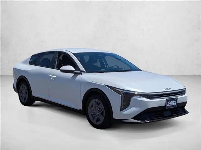 2025 Kia K4 LX