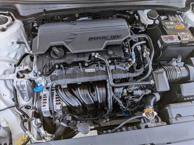 2025 Kia K4 LX