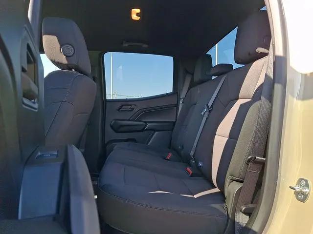 2024 Chevrolet Colorado 2WD WT