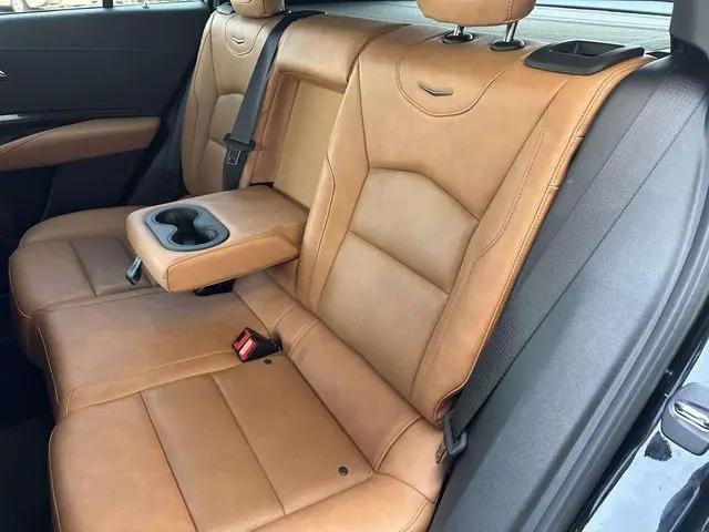 2023 Cadillac XT4 AWD Premium Luxury