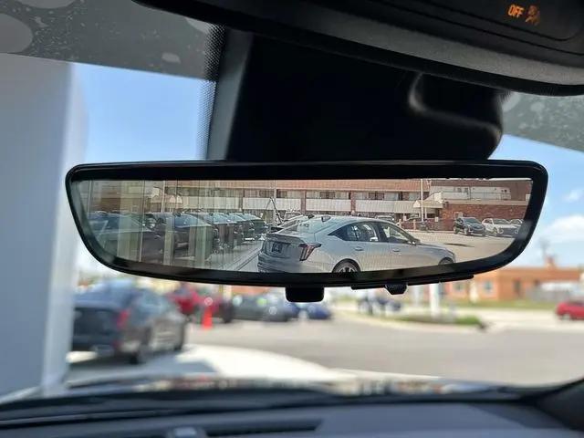 2023 Cadillac XT4 AWD Premium Luxury