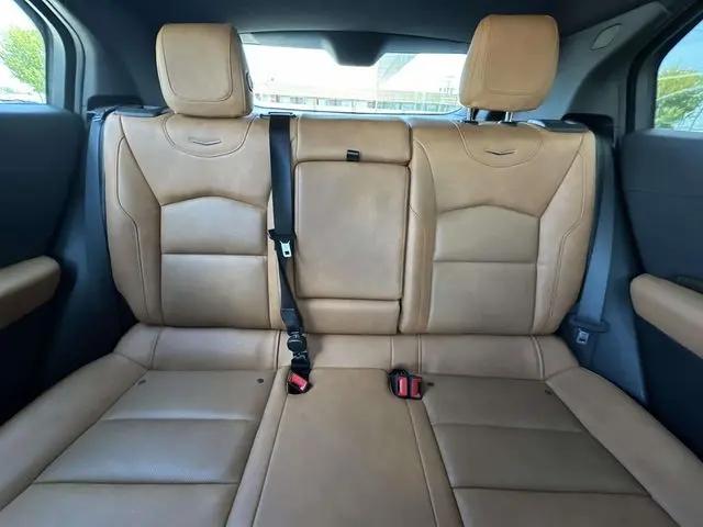 2023 Cadillac XT4 AWD Premium Luxury