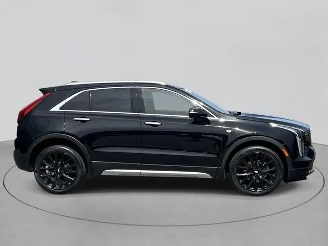 2023 Cadillac XT4 AWD Premium Luxury