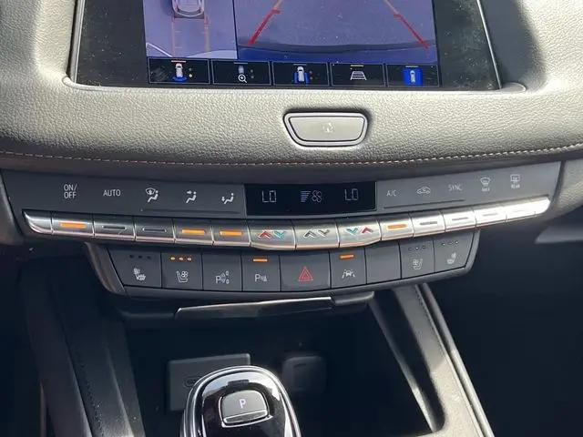 2023 Cadillac XT4 AWD Premium Luxury