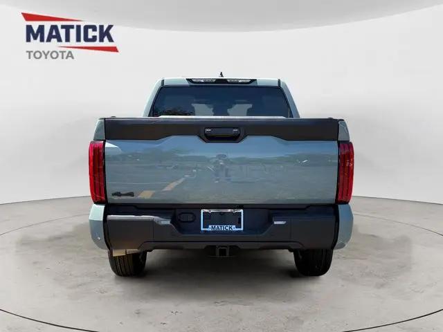 2026 Toyota Tundra SR5 CrewMax 5.5' Bed