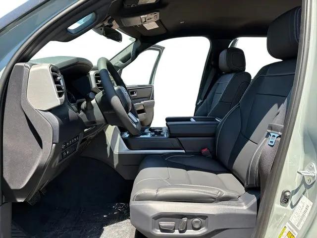 2026 Toyota Tundra SR5 CrewMax 5.5' Bed