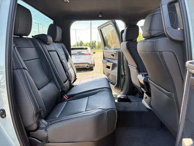 2026 Toyota Tundra SR5 CrewMax 5.5' Bed