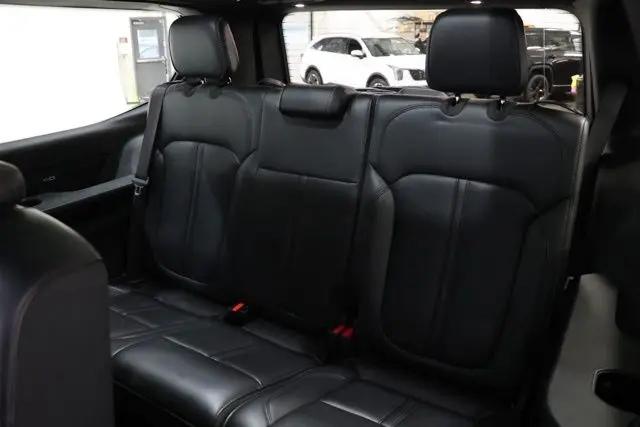 2025 Jeep Wagoneer 4x4