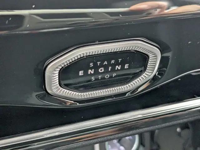 2026 Jeep Grand Cherokee L Altitude 4x2