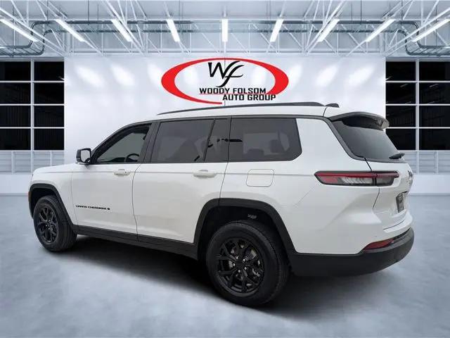 2026 Jeep Grand Cherokee L Altitude 4x2