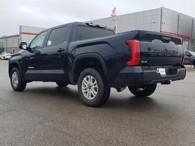 2026 Toyota Tundra SR5 CrewMax 5.5' Bed