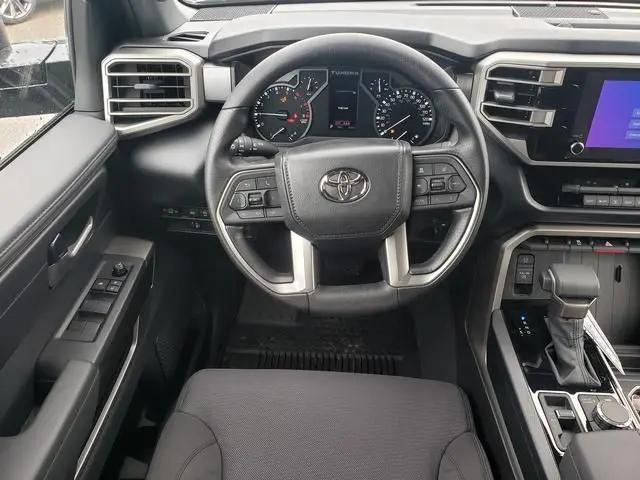 2026 Toyota Tundra SR5 CrewMax 5.5' Bed