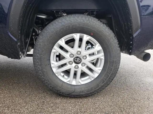 2026 Toyota Tundra SR5 CrewMax 5.5' Bed