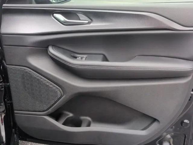 2026 Jeep Grand Cherokee L Altitude 4x4