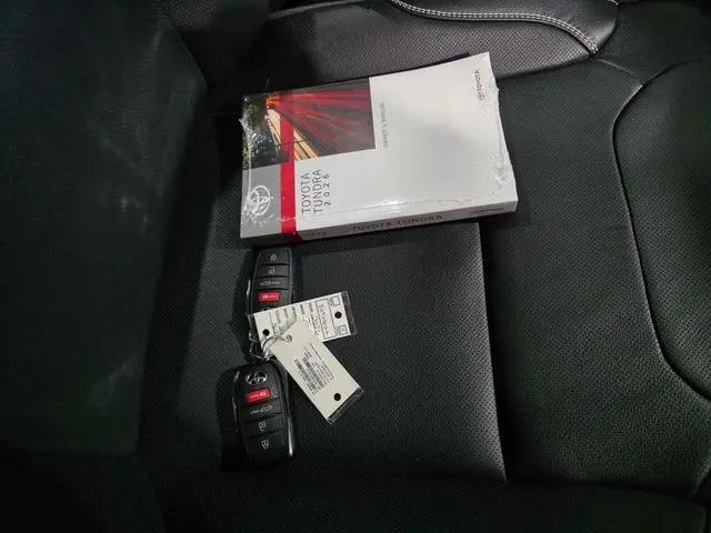 2026 Toyota Tundra Limited CrewMax 5.5' Bed