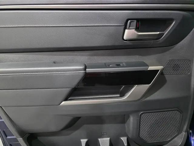 2026 Toyota Tundra Limited CrewMax 5.5' Bed