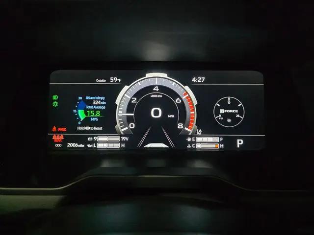 2026 Toyota Tundra Limited CrewMax 5.5' Bed