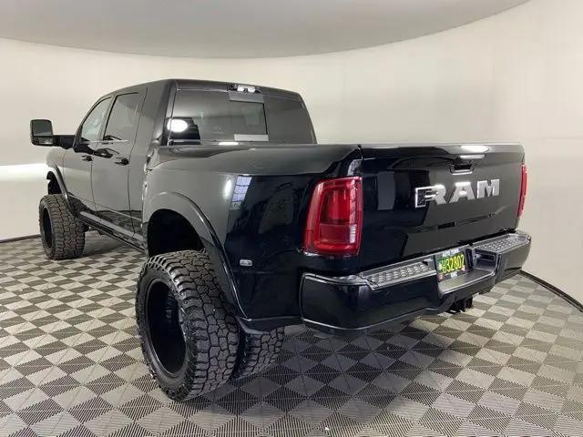 2025 Ram 3500 LimitedLimited Longhorn Mega Cab 4x4 6'4" Box