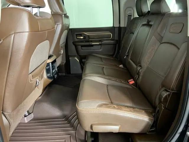2025 Ram 3500 LimitedLimited Longhorn Mega Cab 4x4 6'4" Box