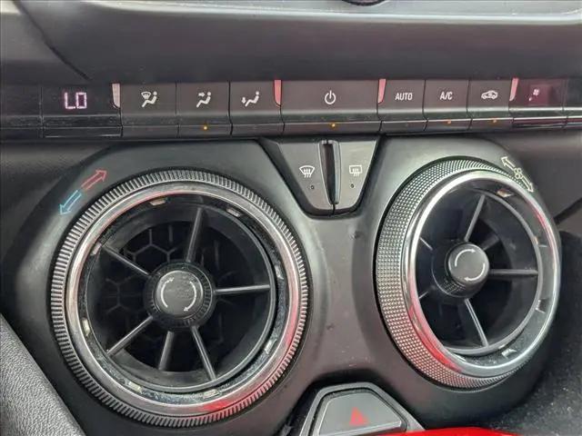 2020 Chevrolet Camaro RWD Convertible 1LT